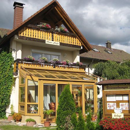 Appartement Haus Anja à Titisee-Neustadt Extérieur photo