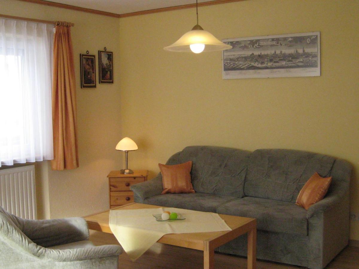 Appartement Haus Anja à Titisee-Neustadt Extérieur photo