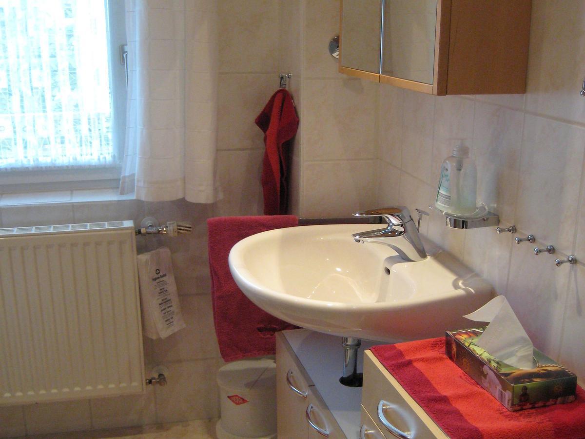 Appartement Haus Anja à Titisee-Neustadt Extérieur photo